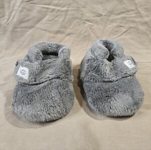 UGG Bixby Crib Bootie - 2/3 Gray